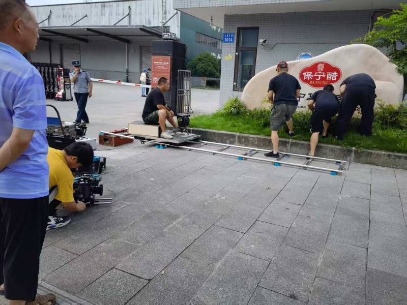 林芝广告片拍摄公司核心优势：全流程服务，让品牌广告片省心更出彩